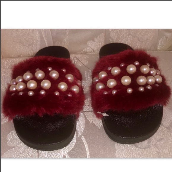 PEARL FURRY BURGUNDY EMBELLISHED SLIDE - Picture 4 of 6